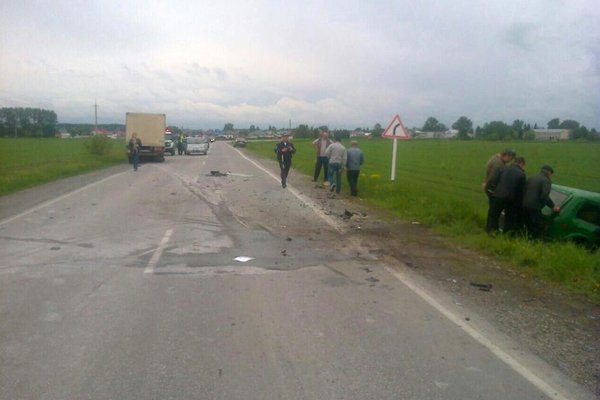 Под Новосибирском в ДТП с грузовиком погиб пассажир «Нивы» (4).jpg