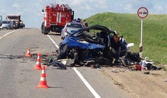 Четыре человека погибли в лобовом ДТП на Ставрополье