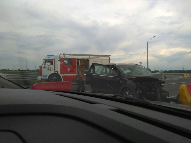 В лобовой аварии в Гатчинском районе погиб водитель «Лады» (7).jpg