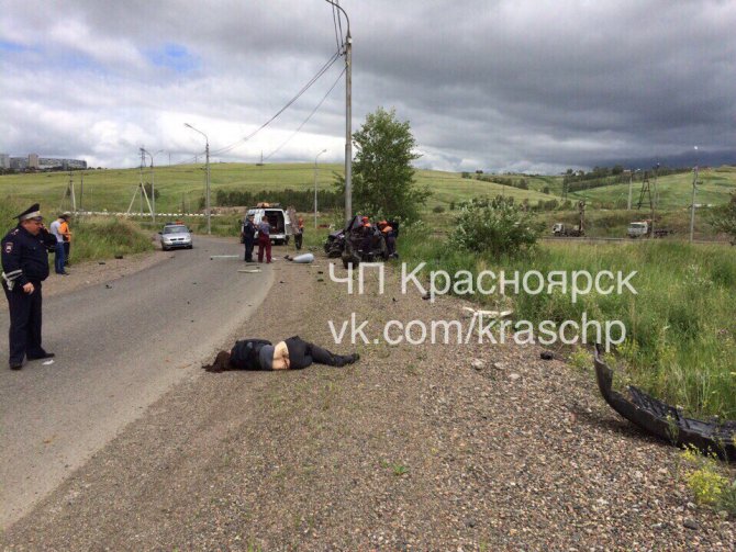 В Красноярске иномарка врезалась в столб – погиб пассажир (2).jpg