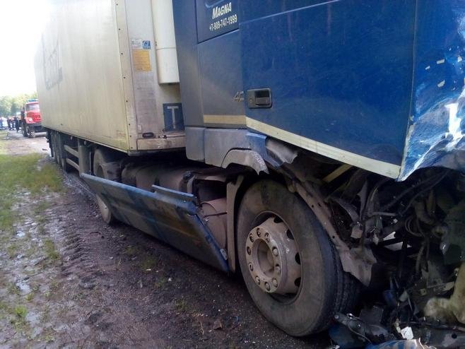 В ДТП с грузовиком в Татарстане погибли два человека (6).jpg