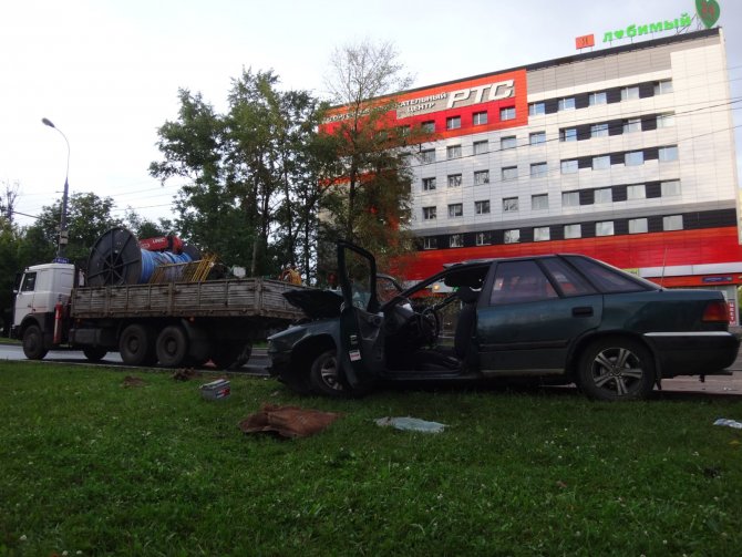 Два человека пострадали в ДТП на Дмитровском шоссе в Москве (2).jpg
