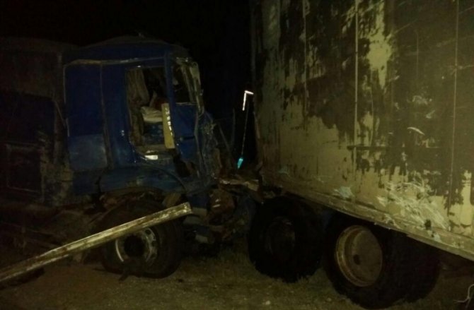 Водитель КамАЗа погиб в ДТП на дороге в Иловлинском районе.jpg