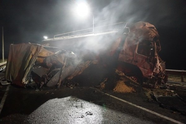 Под Курском в ДТП погибли два водителя грузовиков (2).jpg
