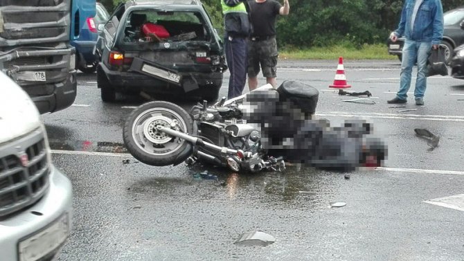 Погибшим в Ленобласти мотоциклистом оказался байкер из «Ночнх волков».jpg