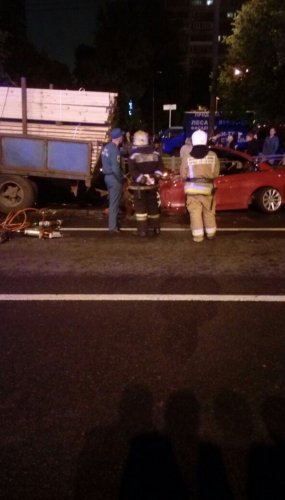 Три человека погибли в ночном ДТП на Софийской улице в Петербурге (3).jpg