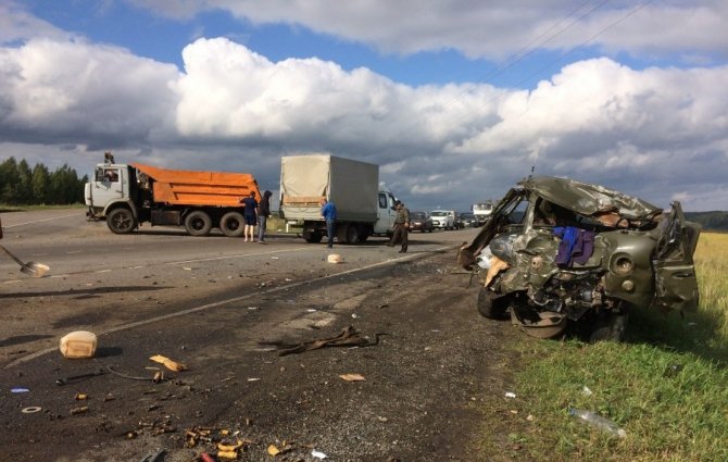 Два пассажира УАЗа погибли в ДТП в Мордовии (4).jpg