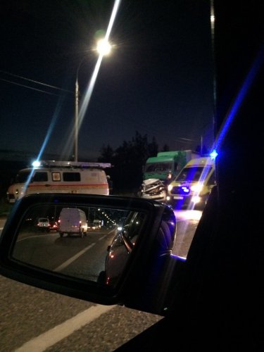 Девушка-водитель погибла в ДТП с грузовиками в Ярославле (4).jpg