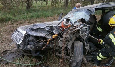 Три человека пострадали в массовом ДТП на трассе Пермь – Екатеринбург