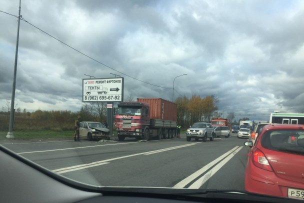 Две женщины погибли в ДТП на трассе М-10 в Тосненском районе Ленобласти