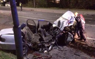 Два человека погибли в ночном ДТП с двумя «Тойотами» на Камчатке