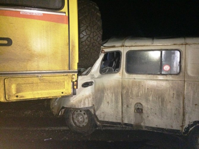 Водитель иномарки погиб в ДТП с КамАЗом на трассе Самара-Бугуруслан (3)