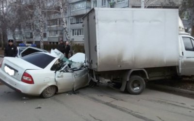 Два человека погибли в ДТП с «Газелью» в Тольятти