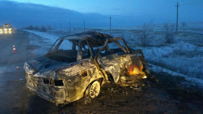 Три человека погибли в сгоревшем автомобиле на трассе Оренбург – Орск (2)