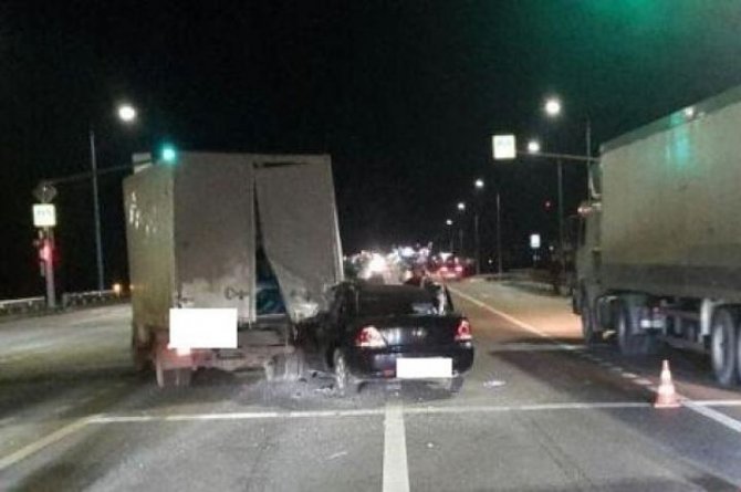 В тройном ДТП на Ставрополье погиб водитель иномарки