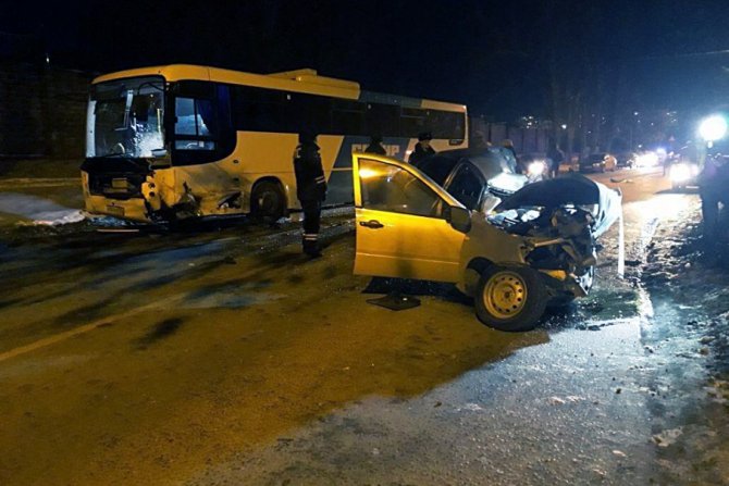 В Уфе в ДТП с автобусом погиб водитель «Лады»