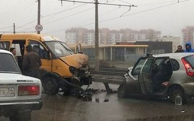 В Волжском произошло смертельное ДТП с маршруткой
