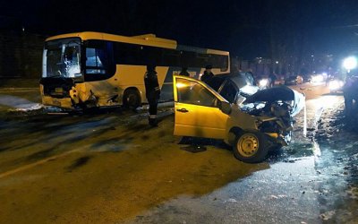 В Уфе в ДТП с автобусом погиб водитель «Лады»