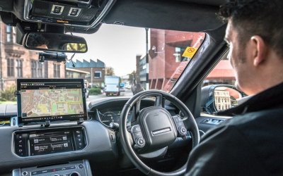 Компания Land Rover разрабатывает собственную технологию автономных авто