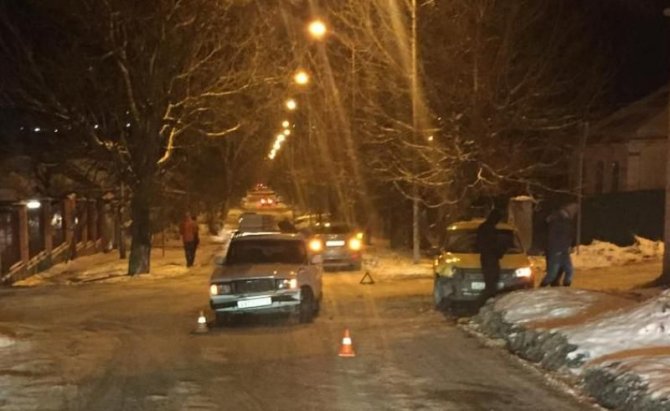 Пассажирка такси пострадала в ДТП на Ставрополье