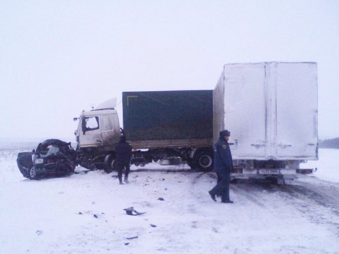 Водитель Ford Ranger погиб в ДТП с грузовиком в Башкирии (3)