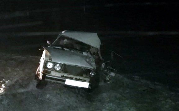 Молодой водитель ВАЗа погиб в ДТП под Самарой (1)