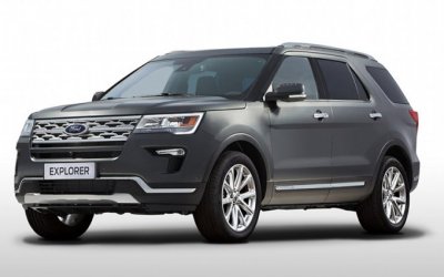 Российский Ford Explorer получил специальный USB-разъём для видерегистратора