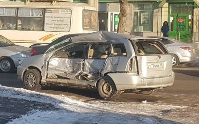 Три человека пострадали в ДТП с маршруткой в Кургане