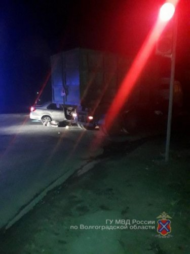 Два человека погибли в ДТП с грузовиками в Красноармейском районе Волгограда (2)