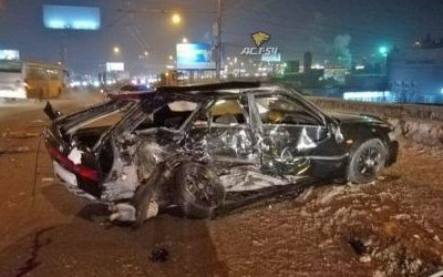 Пассажир иномарки погиб в ДТП на Димитровском мосту в Новосибирске