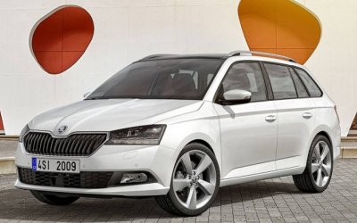 Опубликованы фото новой версии хетчбэка и универсала Skoda Fabia