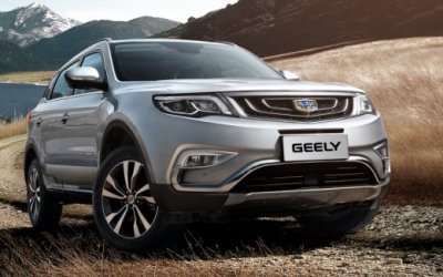 В России стартовали продажи китайского кроссовера Geely Atlas