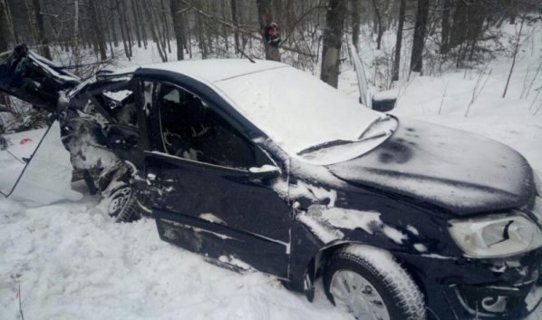 Четыре человека пострадали в ДТП с двумя «Ладами» в Воронеже (1)