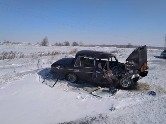 Пассажир ВАЗа погиб в ДТП с грузовиком в Орске (1)