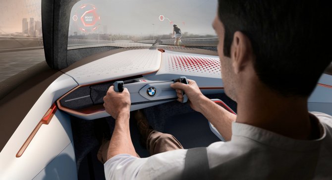 BMW-Autonomous-Steering-Wheel-Pedals-