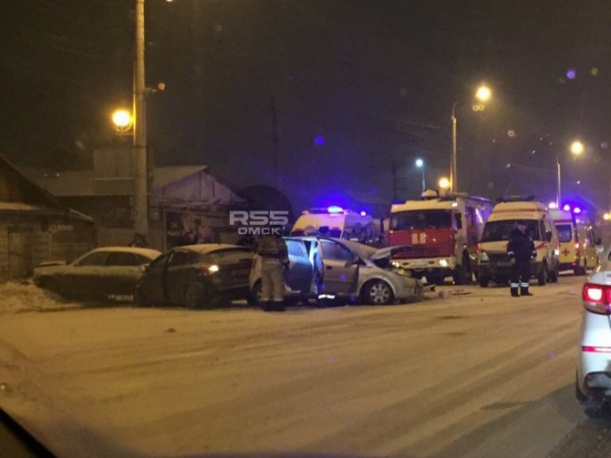 В ДТП в центре Омска погиб водитель без прав (2)
