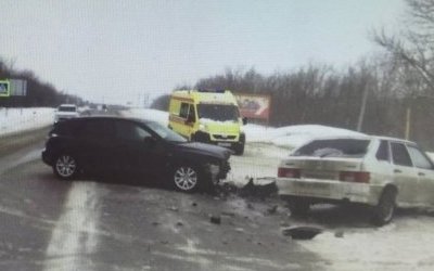 Три человека пострадали в ДТП под Саратовом