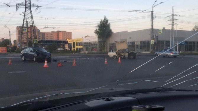 Двое взрослых и младенец пострадали в ДТП на Индустриальном (2)