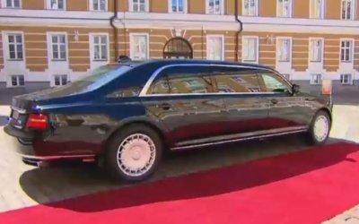 Путин поехал на инаугурацию на новом лимузине «Кортеж», но с номерами от старой «Волги»