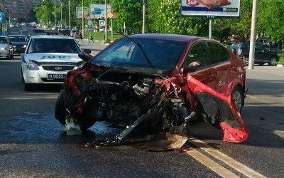 Два человека пострадали в массовом ДТП в Туле