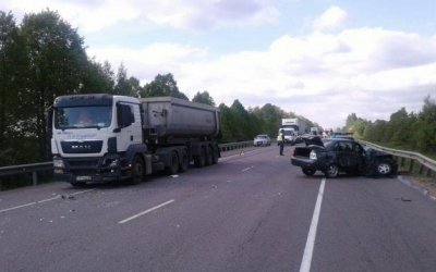 Водитель «Приоры» погиб в ДТП на трассе «Дон» в Тульской области