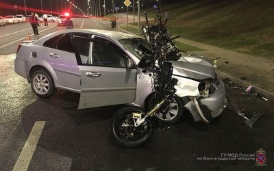 Молодые мотоциклист с пассажиркой погибли в ДТП в Волгограде
