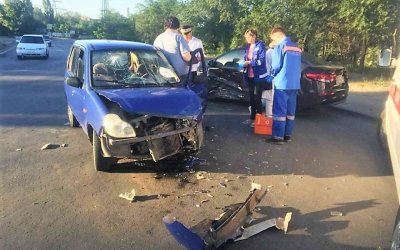 Три человека пострадали в ДТП в Волгограде