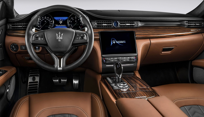 Maserati Quattroporte салон