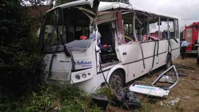 Три человека погибли в ДТП с микроавтобусом в Ленобласти (3)