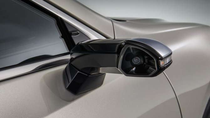 Lexus ES получит камеры вместо боковых зеркал 1
