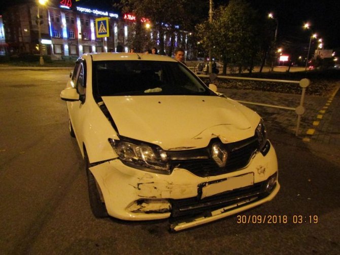 Три молодых человека пострадали в ДТП в Ижевске (2)