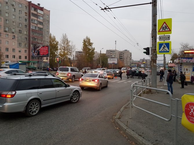 Молодой мотоциклист серьезно пострадал в ДТП в Челябинске (3)