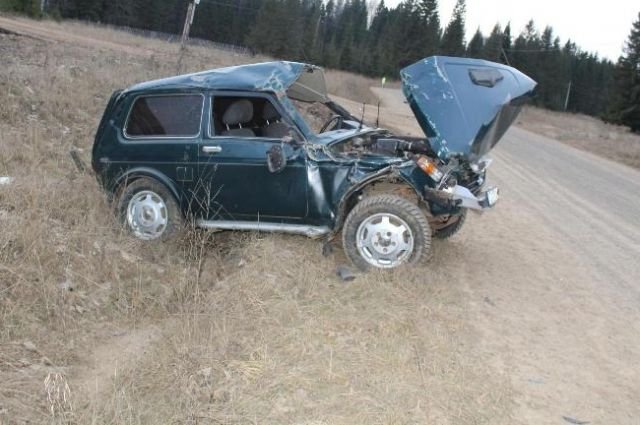 В Прикамье погиб водитель опрокинувшейся «Нивы»