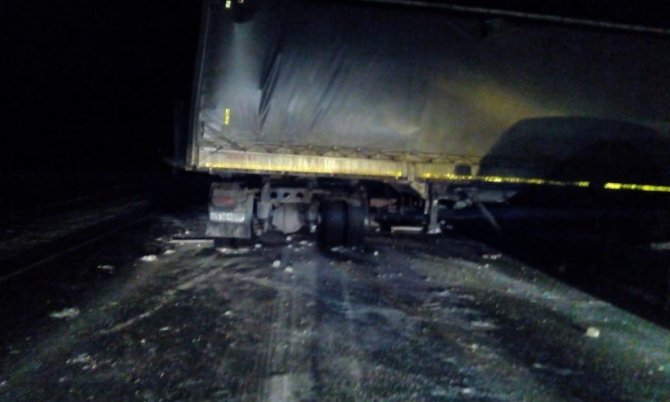 Водитель грузовика погиб в ДТП в Новосибирской области